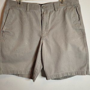 Eddie Bauer Khaki Men's Shorts, Sz. 35, Zipper Button Closure,Front/Back Pockets